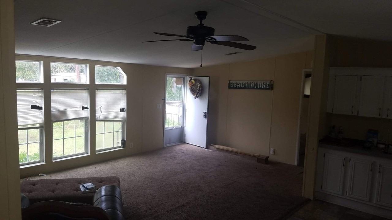 626 Daniels St #NA - Photo 3 of 9