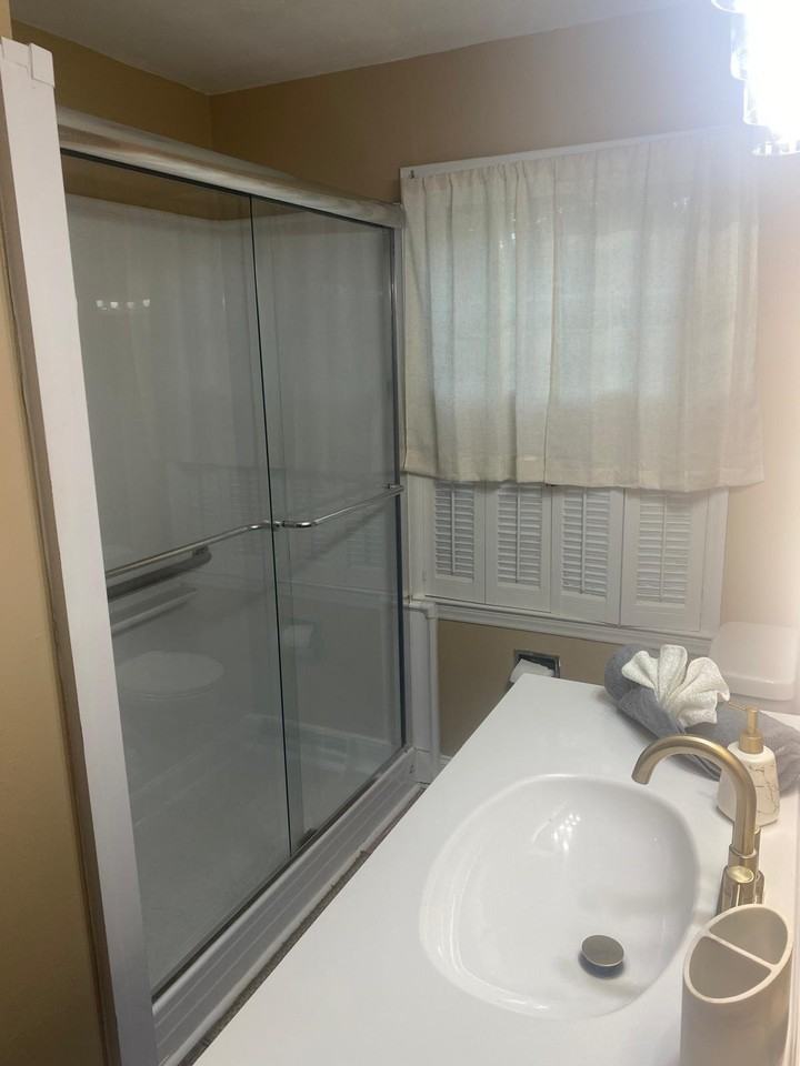 3030 Courtland Dr - Photo 6 of 17