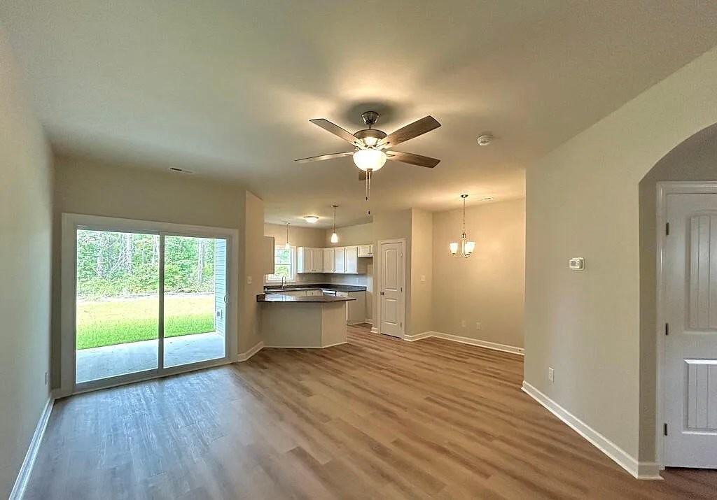 111 Crab Claw Spit Ln - Photo 4 of 20