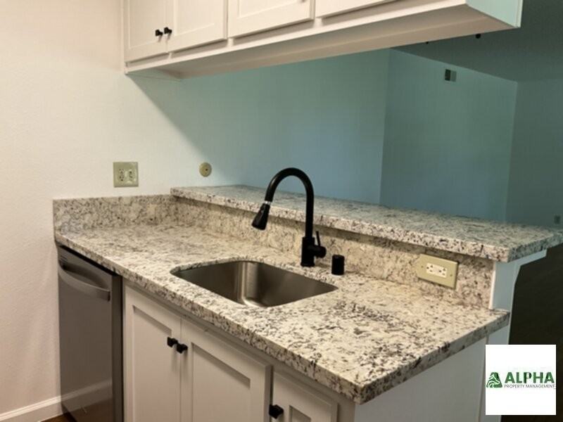 4760 Greenholme Dr #1 - Photo 5 of 12