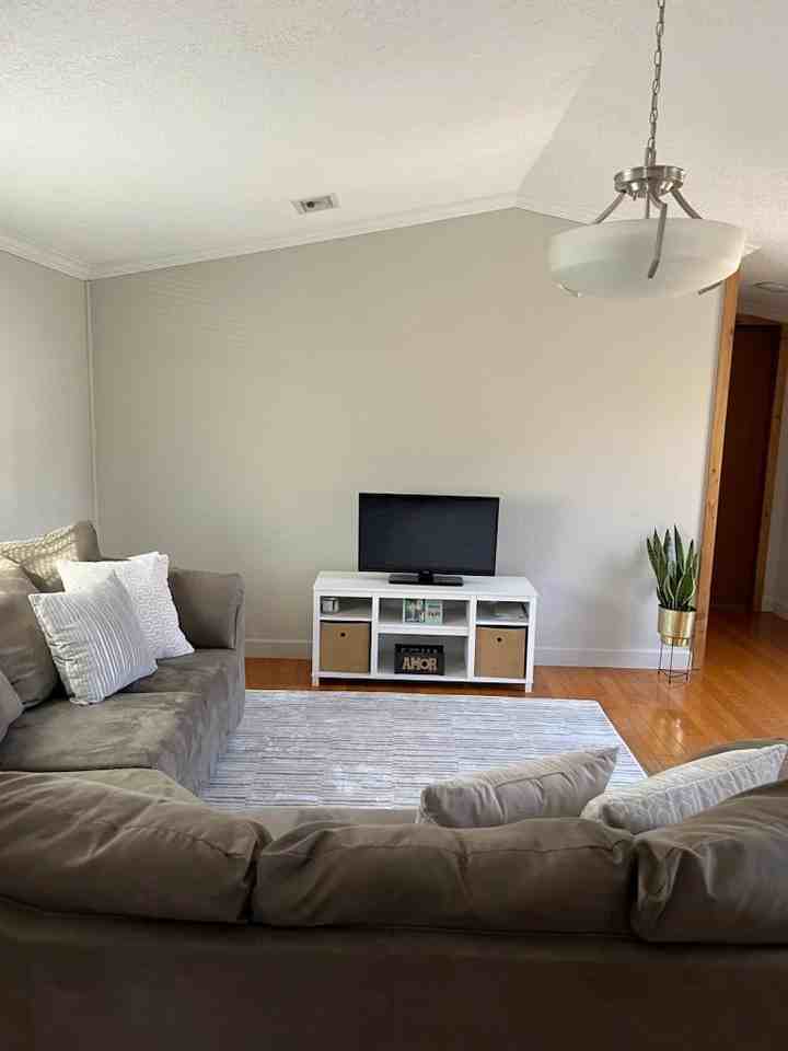 17014 Meridian Blvd #NA - Photo 3 of 23