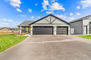 featured image of 316 W Grange Ave