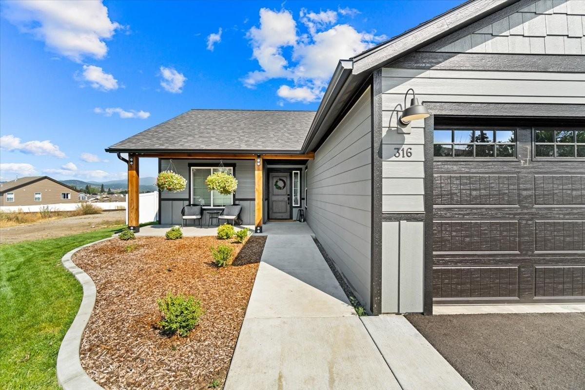 316 W Grange Ave - Photo 2 of 20