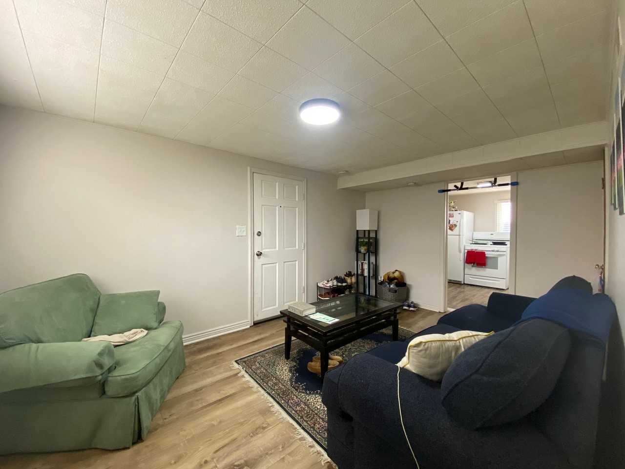 177 E Cleveland Ave #B - Photo 3 of 9