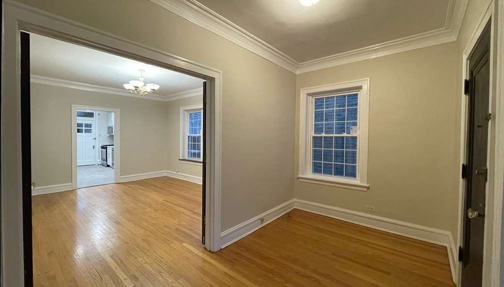 2734 W Winnemac Ave #2 - Photo 6 of 20