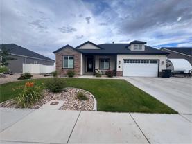 193 N Strathmore Ln - Photo 1 of 1
