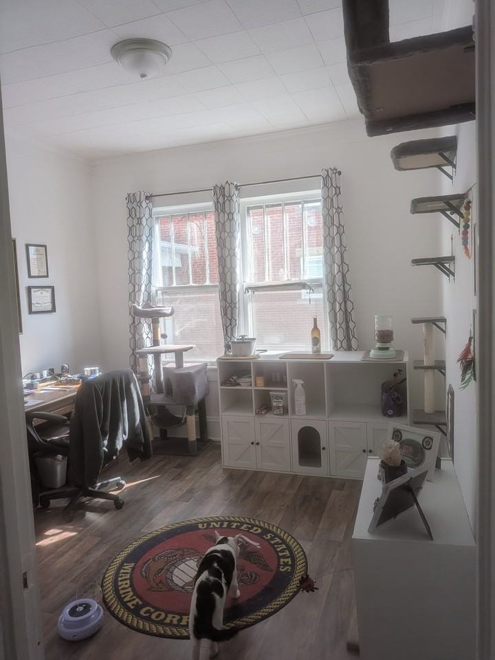 1004 College Ave - Photo 7 of 15