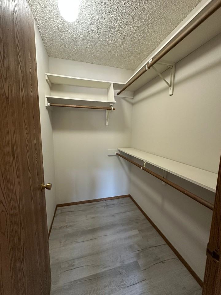 321 Finkbine Ln #6 - Photo 7 of 12