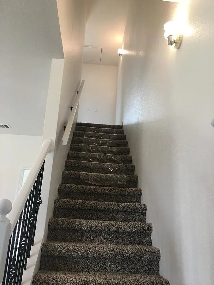 13718 Biggs St - Photo 5 of 6