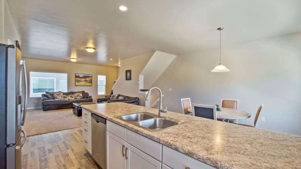 14688 S Rising Star Way - Photo 3 of 15