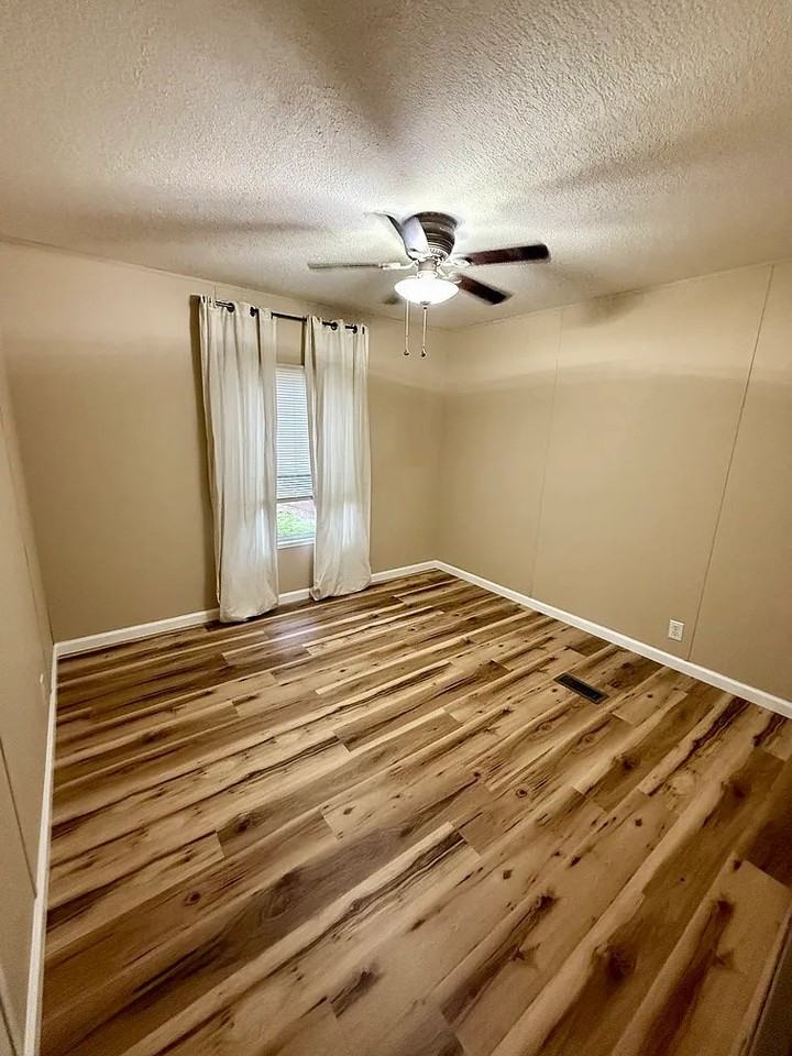 194 Gertie Brown Rd - Photo 3 of 20