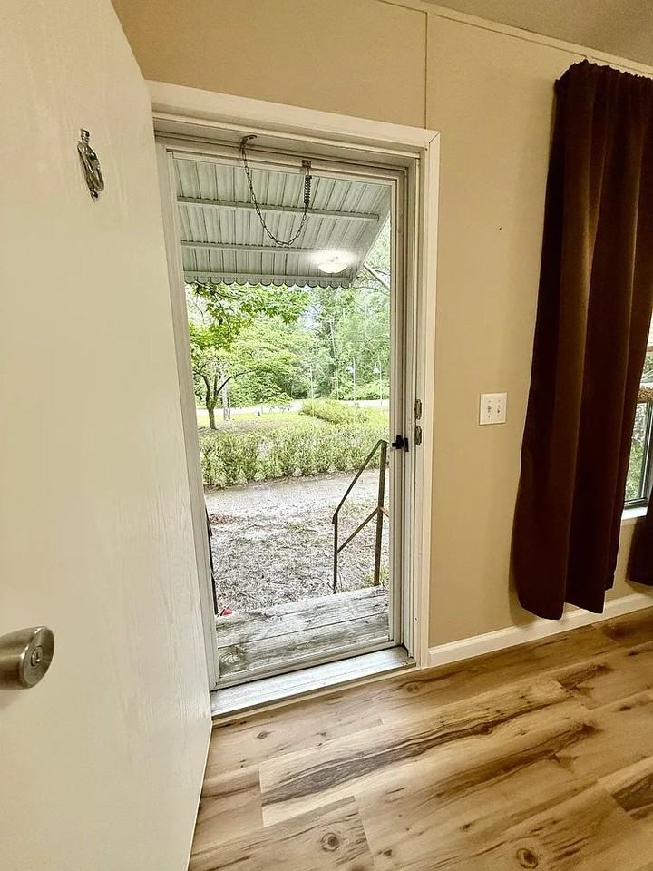 194 Gertie Brown Rd - Photo 4 of 20