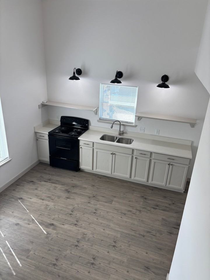 277 Baughman Hill Rd #8 - Photo 6 of 9