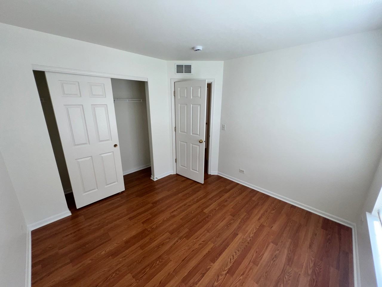 806 Lewisburg Ln - Photo 7 of 20