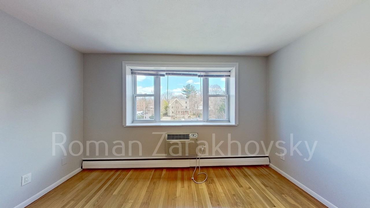116 Babcock St #36 - Photo 6 of 20