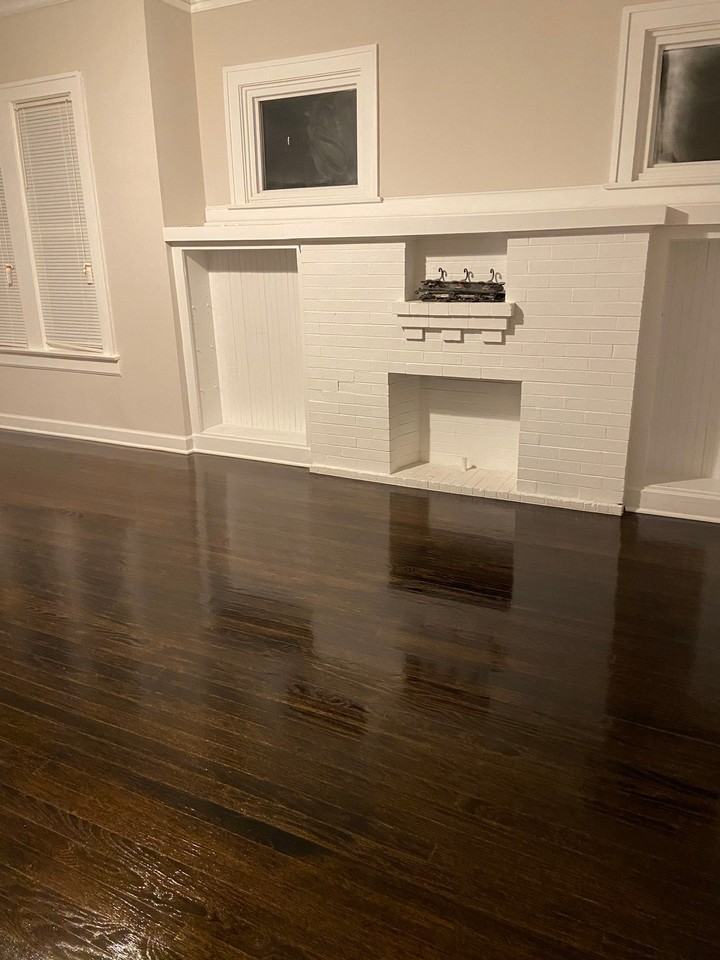 8218 S Green St #1stFL - Photo 2 of 7
