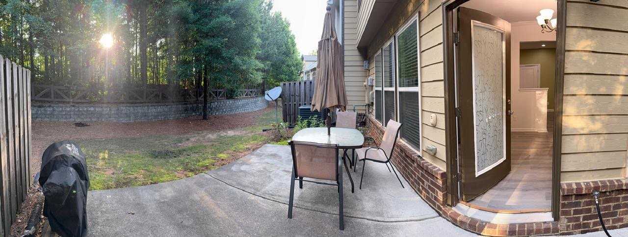 2124 Greencrest Cir - Photo 2 of 20