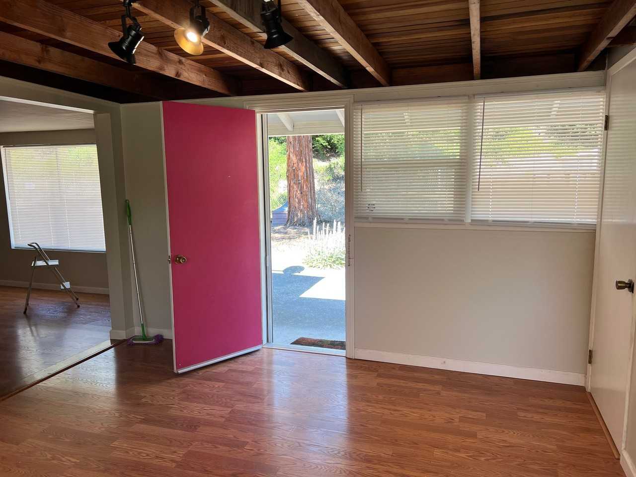 75 Willow Dr - Photo 2 of 10