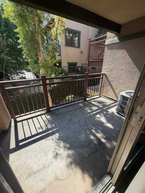 70 Esperanza Ave #204 - Photo 6 of 6