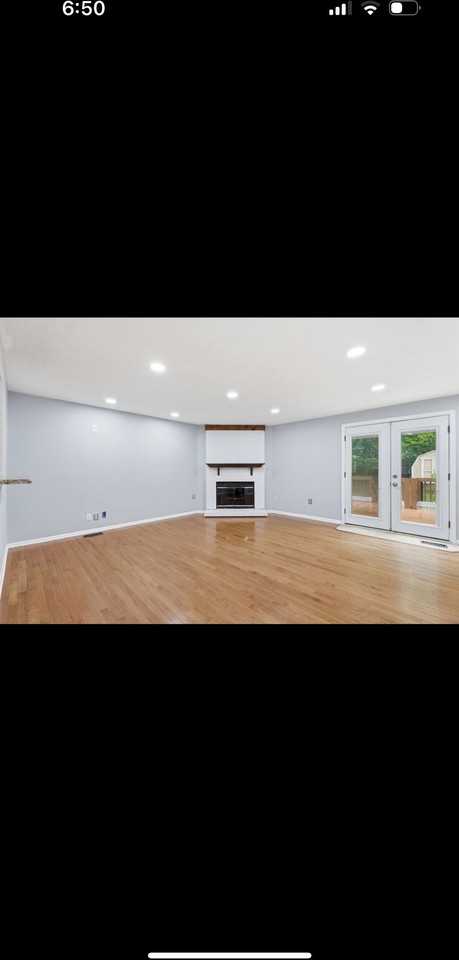 57 Shrewsbury Ct - Photo 4 of 20