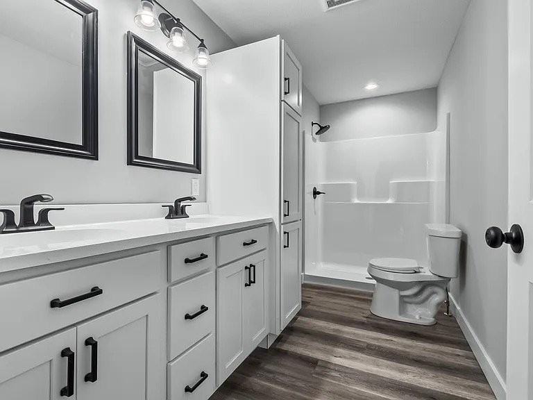 1108 Greenville Way - Photo 4 of 9