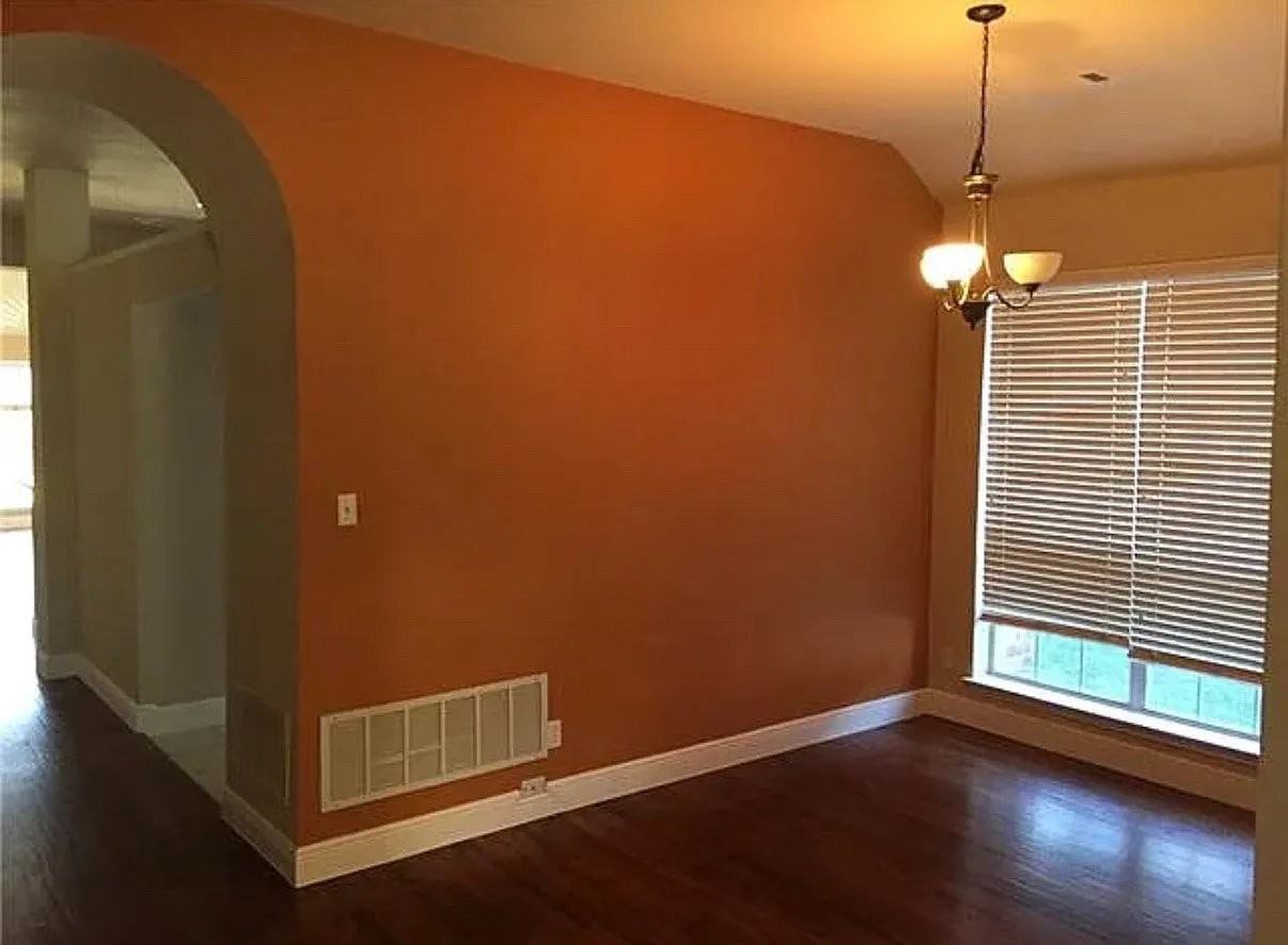 2525 Persimmon Dr - Photo 4 of 19