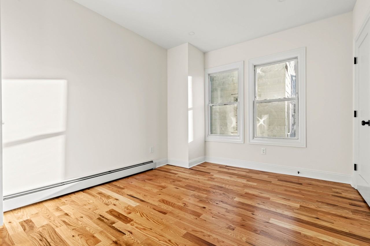 84 Maple Ave #BLW - Photo 7 of 20