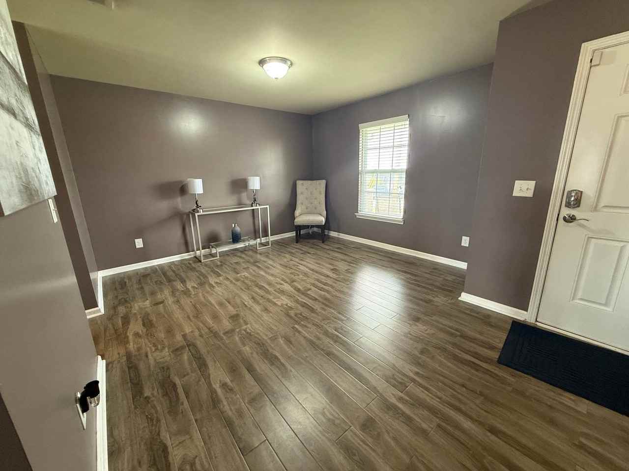 1124 Harmony Ln - Photo 2 of 20