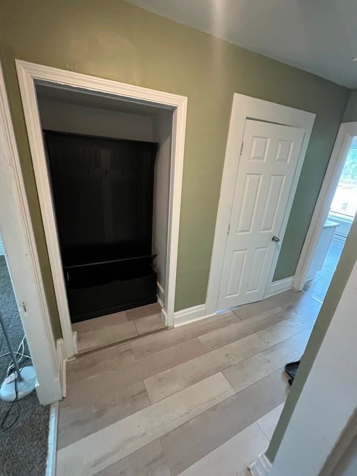 51 Huron Ave - Photo 5 of 9