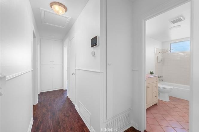 467 W Roberta Ave - Photo 2 of 20