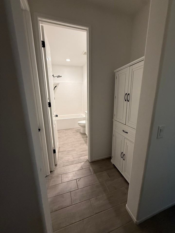 2543 Wild Rose St - Photo 5 of 5