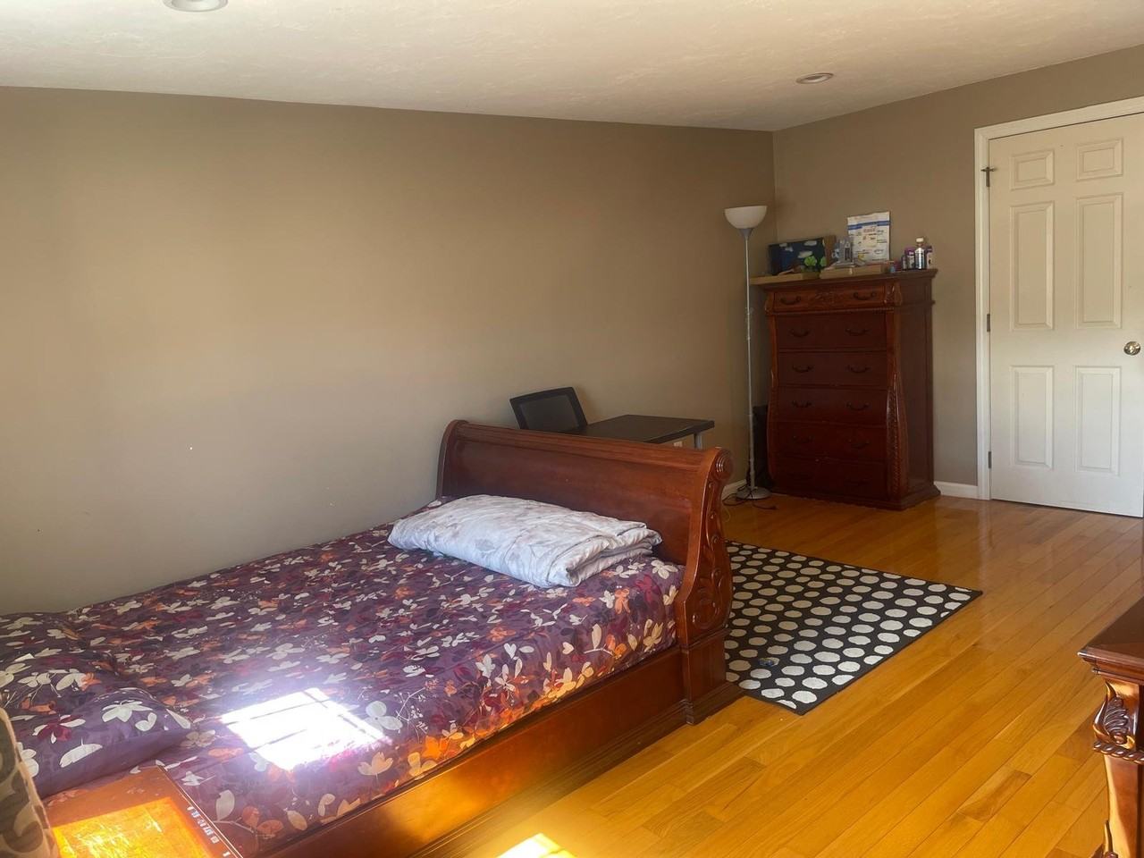 5 Derby Ln - Photo 4 of 19