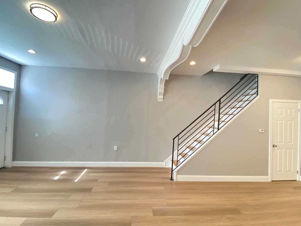 1834 S 19th St - Photo 4 of 13