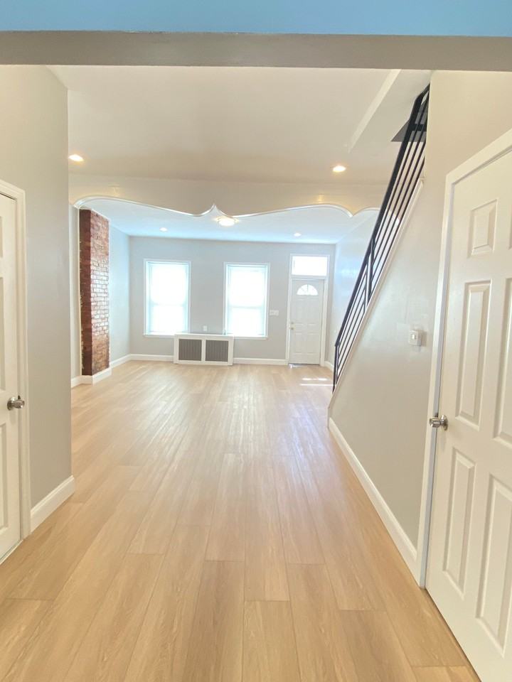 1834 S 19th St - Photo 6 of 13