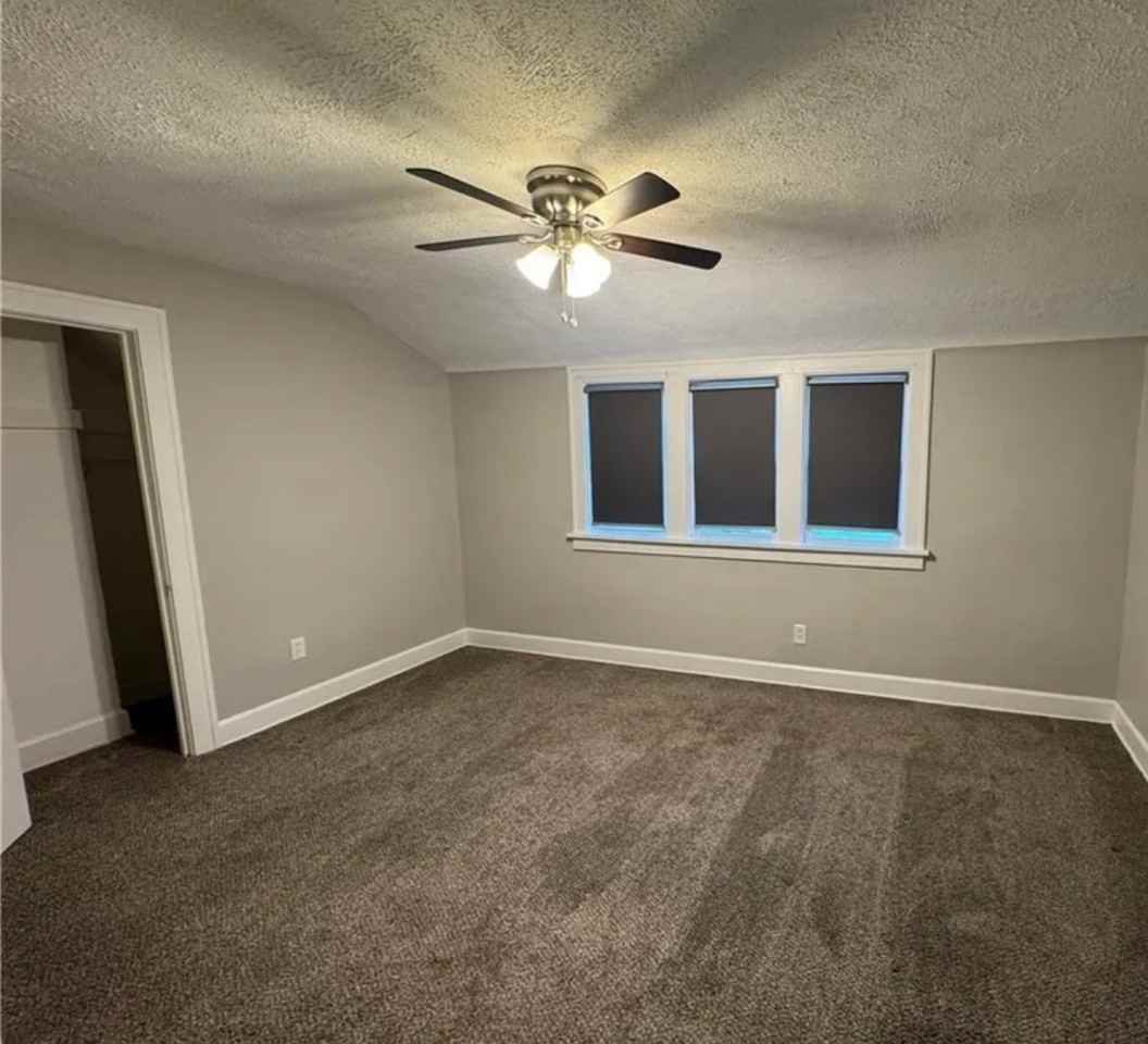 12116 Longmead Ave - Photo 6 of 8