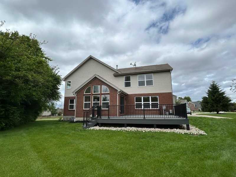 9130 Bennington Way - Photo 4 of 20