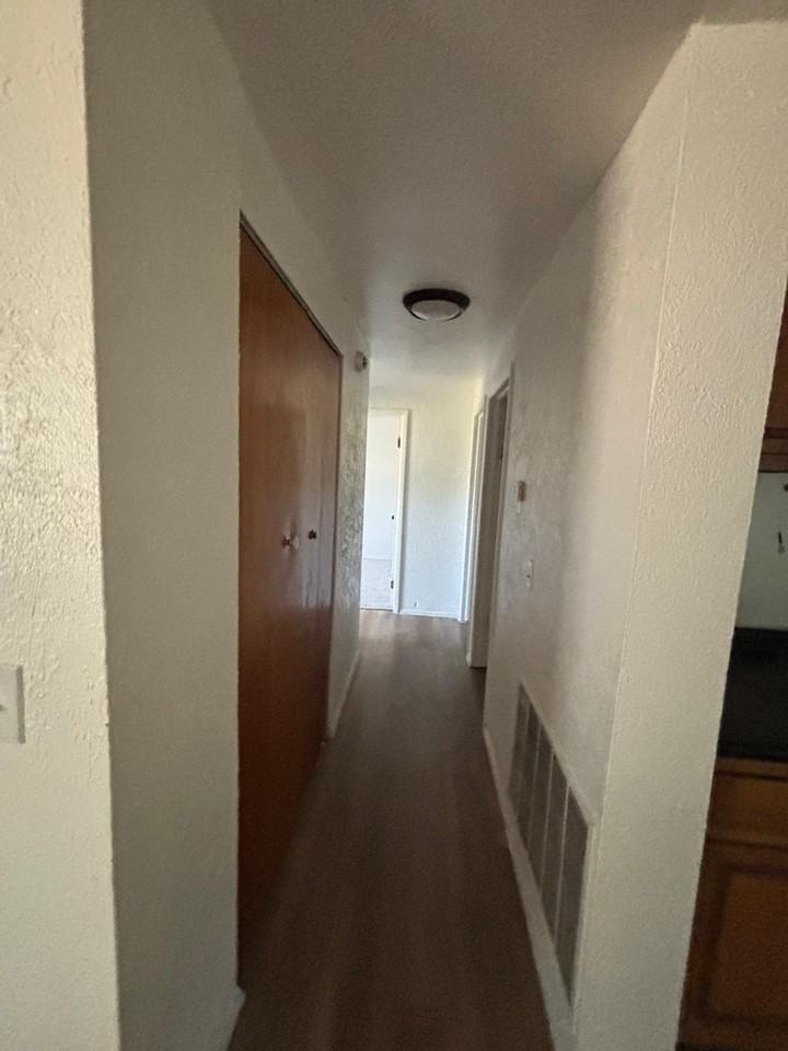 432 Hunters Trail Dr - Photo 7 of 15