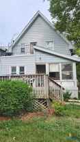 705 Clark St - Photo 1 of 1