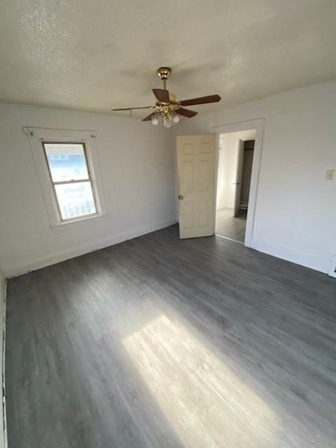705 Clark St - Photo 3 of 8