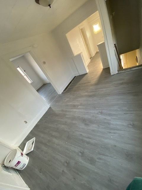 705 Clark St - Photo 4 of 8