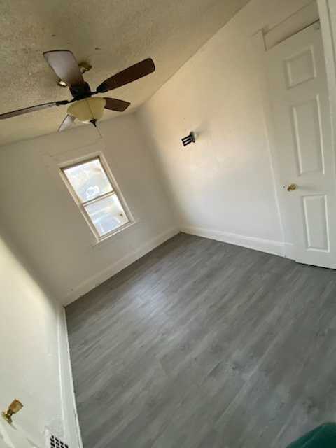 705 Clark St - Photo 7 of 8