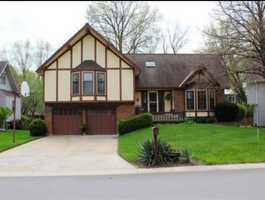 featured image of 1405 E Frontier Ln