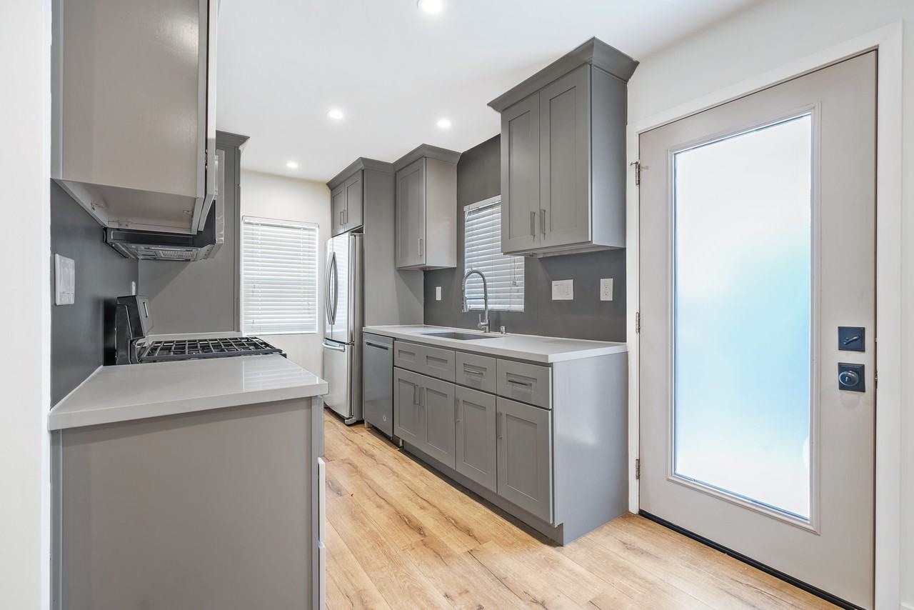 3316 Council Street - Photo 3 of 11