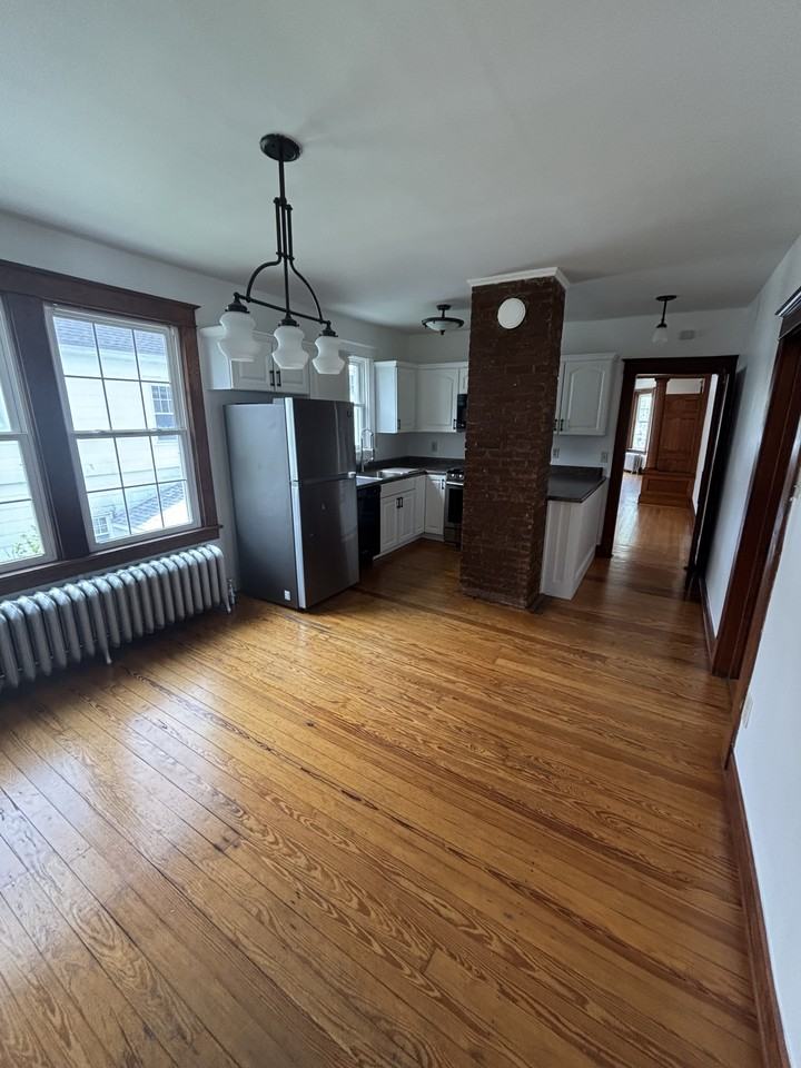 50 Mann Ave #2 - Photo 4 of 11
