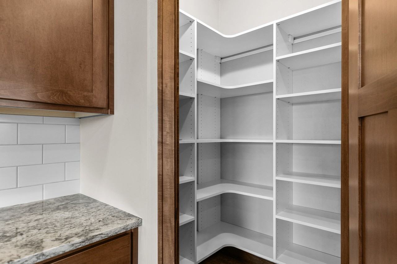 S Magdalyn Ct #972 - Photo 4 of 22