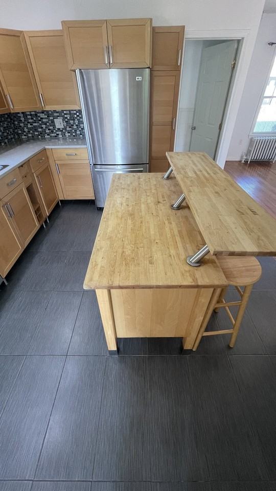 16 Gould Ave #2 - Photo 5 of 22