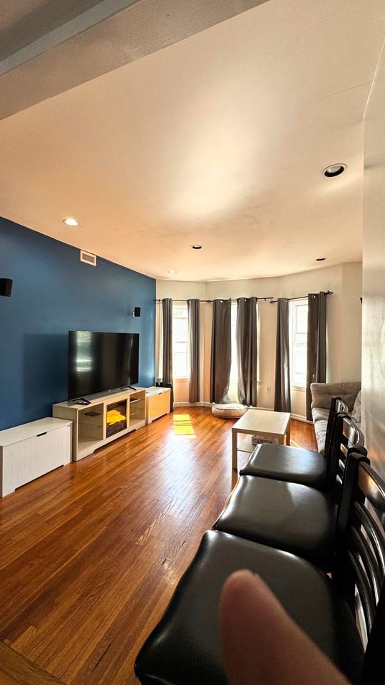 16 Gould Ave #2 - Photo 6 of 22