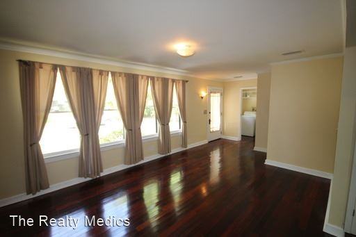 327 W New York Ave - Photo 3 of 12