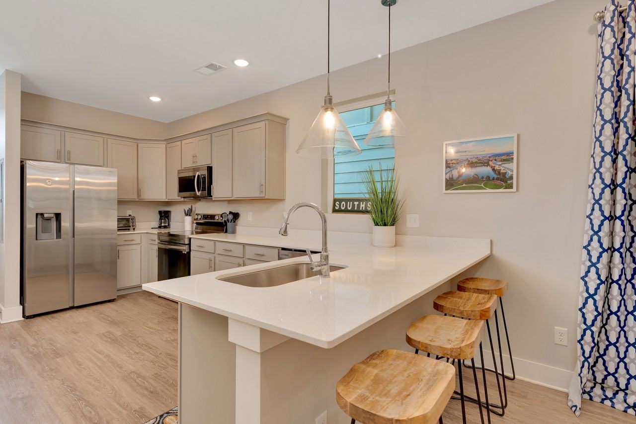 1858 S Lyerly St #NA - Photo 5 of 31