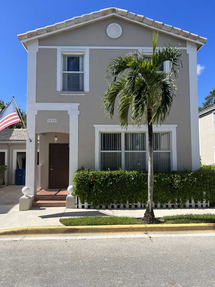 10565 Nw 57th Ct #NA - Photo 2 of 19